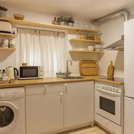 Piso Picasso Apartamento *